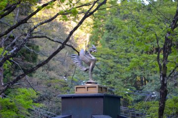 Phoenix bird sculpture