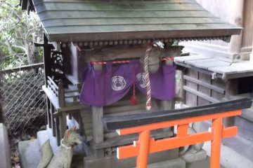 Another little side shrine