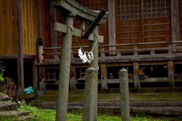 Kaburahachiman Shrine