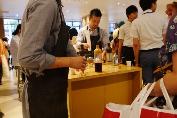 Originally from San Francisco, Blue Bottle Cafe is frequently packed with Japanese and tourists alike seeking quality coffee