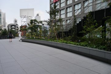 Starting from the fourth floor and ending at the sixth, this open garden is a great place to catch some fresh air 