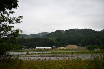Miomote River riverbanks
