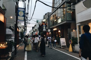 Entrance from Uniqlo side