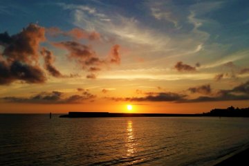 Okinawans look forward to this magnificent sunset
