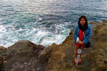 Have a quick picture break. The waves are pretty strong at the beach.