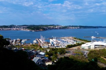 Don't miss this nice view of the Enoshima Yacht Harbor.