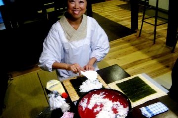 Making Sushi Rice to the sound of slow jazz in the lounge