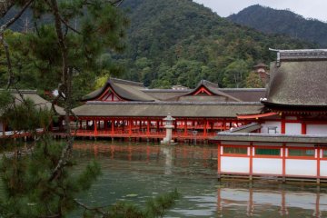Itsukushima Shrine, Miyajima