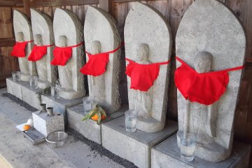 These statues welcome you near the gate