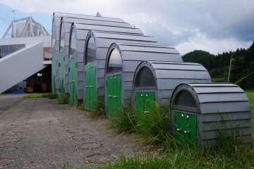 Kamaboko-type Storehouse Project by Tsuyoshi Ozawa