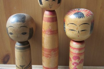 Старые кокэси. Куплены в Никко, Rondo AntiquesC