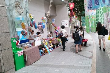 Shops along the shopping arcades