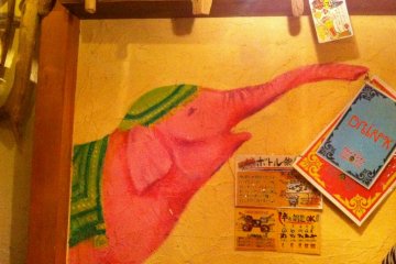 Backpacker's Cafe Aroi Chin Chin  [Closed]