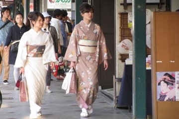Kyoto adalah kota terbaik untuk mengenakan kimono!