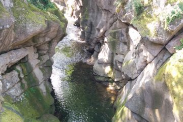 20 meters down into the canyon