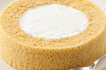 Premium Bran Roll Cake