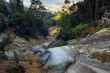 The path follows a big ravine with a little stream