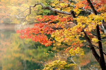 Juniko Lakes in autumn.