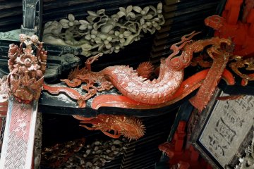 Another dragon cavorting under the eaves