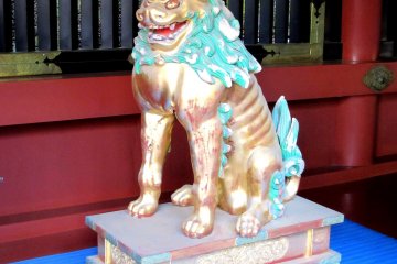 The pair komainu to previous one, Nikko