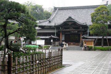 Sengakuji temple