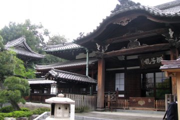 Sengakuji temple