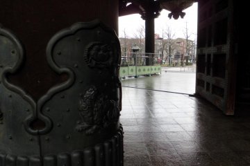 Inside the huge main entrance.