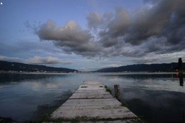 From the docks of Lake Suwa