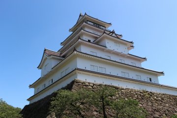 Tsurugajo Castle
