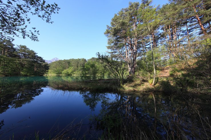 Goshikinuma Lake