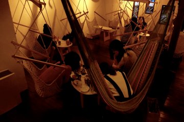 Hammock cafe