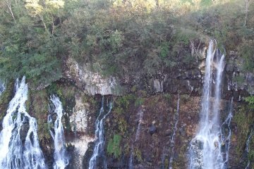 Air terjun Shirahige