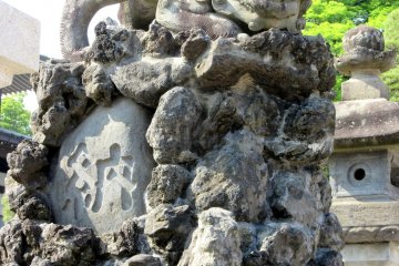There are many rocks and stones