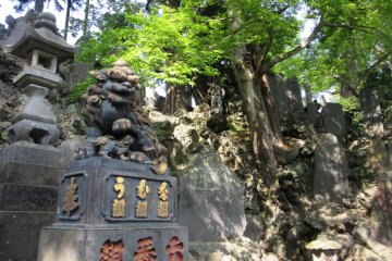 The sight of rocks and sculptures is very intricate