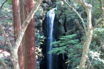 Waterfall in the Naritasan garden