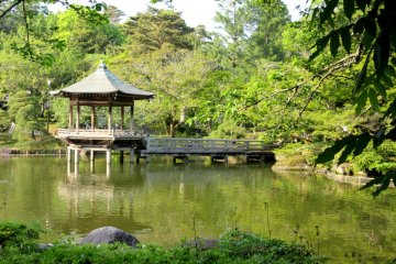 Naritasan garden is very good place to rest