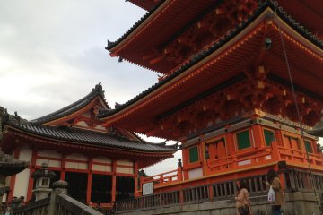 Welcome to Kiyomizu-dera!