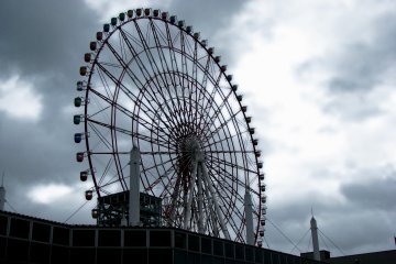 Ghostly Odaiba