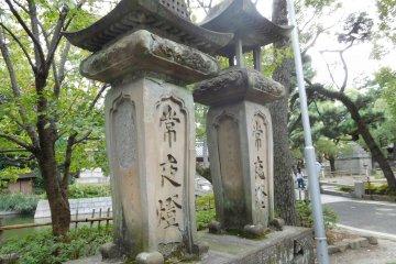 Outer temple grounds
