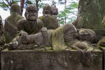 Some statues are lying down