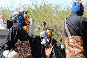 Hotokenomai performed in a neighboring village every second year - important intangible cultural property