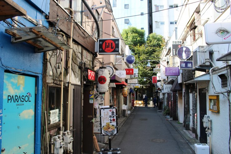 Nestled amongst Golden Gai's many bars
