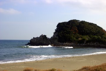 Any bit of coast in the Seto Inland Sea can catch you off guard with its island beauty
