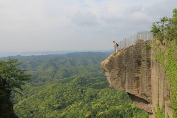Jigoku-nozoki (“glimpse down into Hell”) lookout point