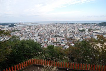 View over Shingu from Kamikura Shrine