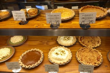 The Pie Hole Los Angeles in Shinjuku [Closed]
