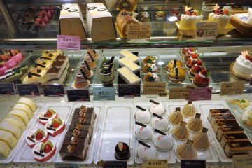 The cakes and tarts are especially delicious.