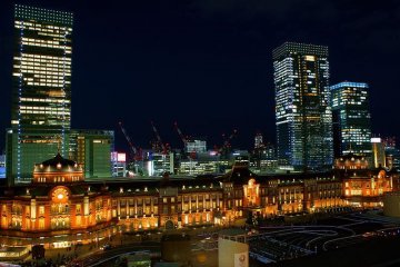 The night view of Tokyo station took from "Shin-marunouchi building"
