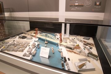 Great dioramas as well