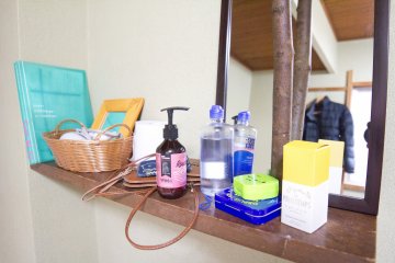 A little shelf for you put items on